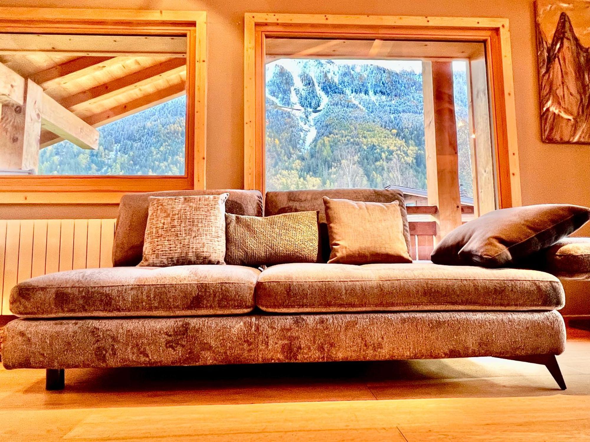 Chalet Isabelle Mountain Lodge 5 Star 5 Bedroom En Suite Sauna Jacuzzi Шамони Экстерьер фото